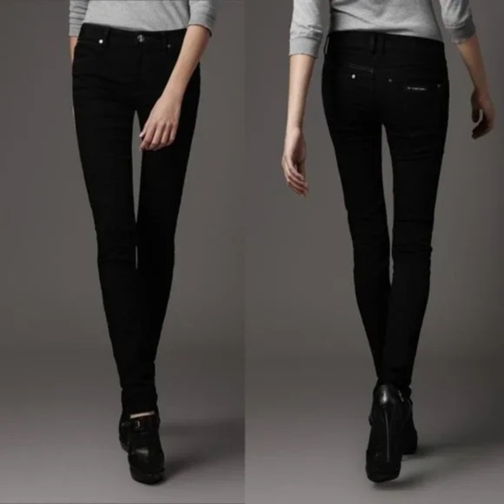 Burberry Skinny Low rise black jeans